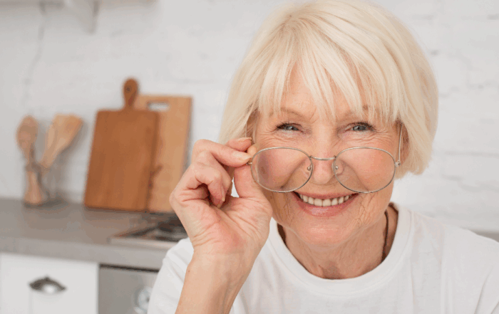 Eylia no tratamento da DMRI